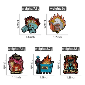 Detailed size and weight specs for punk enamel pins featuring flame skulls and cats