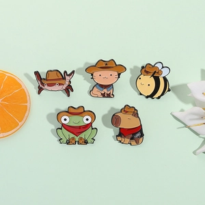Cartoon Animal Cowboy Hat Enamel Brooch Pin Alloy Capybara Frog Bee Cat Crab Western Style Lapel Badge For Clothes Bag