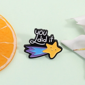 Spilla in Lega Smaltata Cartoon Messaggio Ispiratore You Did It Stella Cadente Distintivo per Decorazione Zaino Abbigliamento