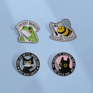 Funny Cartoon Animal Enamel Pin Brooch Zinc Alloy Humorous Text Cat Frog Bee Holding Knife Badge Backpack Jewelry Gift For Men Women