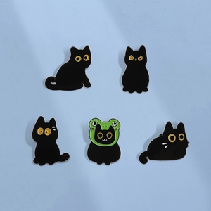 Simpatica Spilla in Smalto Gatto Nero Cartone Animato Animale Gattino Distintivo Per Vestiti Cappello Borsa Accessori Gioielli in Lega di Zinco