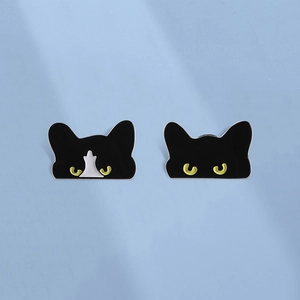 Spilla in Smalto Gatto Nero Bizzarro Personalità Animale Cartone Animato Pin Lega per Decorazione Zaino Abbigliamento Unisex Distintivo Moda