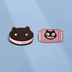 Süße Cartoon Katze Emaille Brosche Pins Zinklegierung Katzenkopf Keks Und Rosa Bonbontüte Reversnadel Abzeichen Für Taschen Kleidung