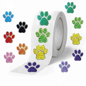 Rouleau de 500 autocollants pailletés en forme de pattes avec finition holographique