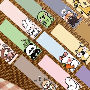 Set di 30 segnalibri con simpatici animali tra cui conigli e panda su sfondo intrecciato