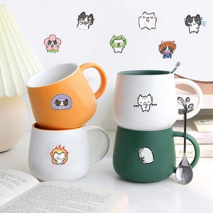 Ensemble de tasses en céramique chat mignon avec cuillères pour le café à la maison