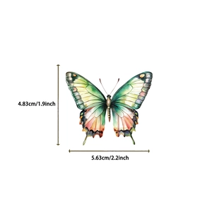 Gros plan d'un autocollant papillon aquarelle avec dimensions 5,63 cm sur 4,83 cm