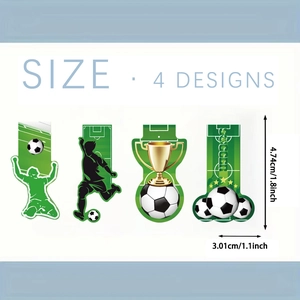 Set di 4 segnalibri magnetici a tema calcio con atleti e trofeo su sfondo bianco