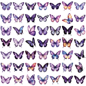 Vue à plat de 49 autocollants papillons violets transparents en PET style aquarelle