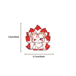 Vue détaillée des dimensions d'un autocollant renard à neuf queues étanche rouge et blanc