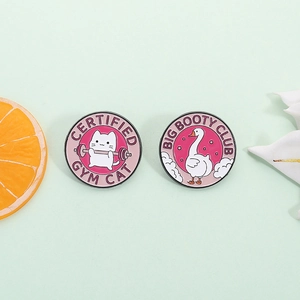 Lustiges Emaille Brosche Pin Set Kreatives Cartoon Fitness Katze Und Gans Rundes Metall Abzeichen Schmuck Zubehör Für Kleidung Taschen