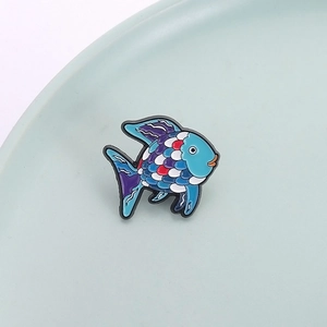 Cute colorful fish enamel brooch pin with blue and red scales for clothes accessories