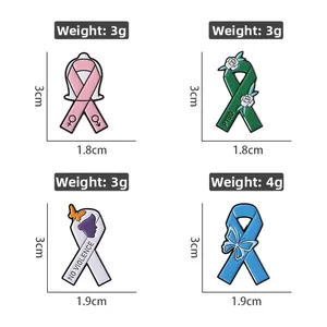 Vue détaillée de quatre broches en émail coloré avec dimensions et poids précis