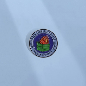 Creative Enamel Dumpster Fire Pin Round Alloy Badge Response Team Leader Brooch For Clothes Bag Fashion Jewelry Accessory