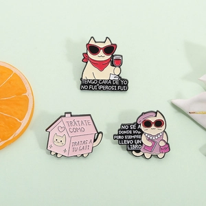 Cartoon Cat Enamel Pin Brooch Personalized Zinc Alloy Spanish Quotes Pink House Book Wine Glass Fashion Jewelry Badge For Bags Clothing Decoration