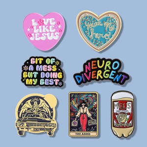 Broche en Émail de Dessin Animé Alliage Cœur Lettre Citations Inspirantes Badge en Métal Accessoire pour Sac Vêtements Cadeau