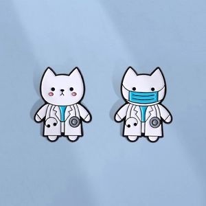 Cartoon White Cat Doctor Brooch Zinc Alloy Enamel Pin Stethoscope Mask Medical Badge For Medical Students Nurses Doctors