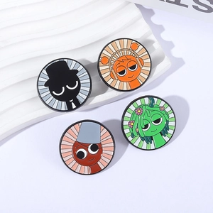 Set mit 4 bunten Emaille-Charakter-Pins für Kleidung, runde Cartoon-Spiel-Abzeichen