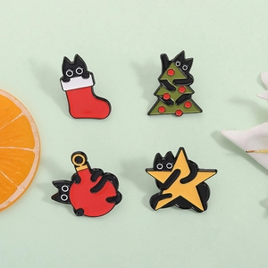Set di Spille in Smalto a Forma di Gatto Nero di Natale Lega Festivo Distintivo Cartoon per Albero di Natale Stella Calza Decor Regalo