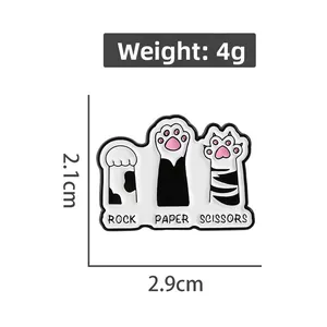 Detailed view showing dimensions and 4g weight of the cat paw enamel pin set