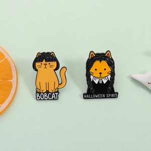 Broches en émail chat de dessin animé avec motifs Bobcat et Halloween Spirit pour déco