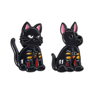 Cyberpunk Emaille-Anstecknadeln im dunklen Mechanik-Stil mit schwarzen Katzen und Hunden