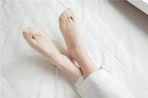 Detail of thin nude ice silk no-show socks with silicone anti-slip grip for women