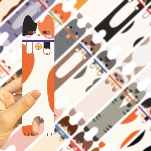 Minimalistische cartoon lapjeskat papieren bladwijzers in een creatieve set van 30