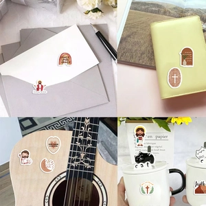 Ρολό 500 Χριστιανικών Αυτοκόλλητων με τον Ιησού και τον Σταυρό για Φακέλους και Ημερολόγια