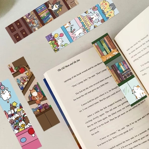 Set di 30 segnalibri con gatti dei cartoni animati e illustrazioni di librerie.