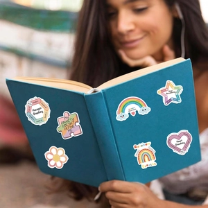 Details von 50 beruhigenden Aufklebern für Notizbücher mit Atemübungs-Illustrationen