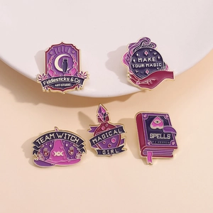 Lot de 5 épingles en émail style punk gothique avec chapeau de sorcière et potions