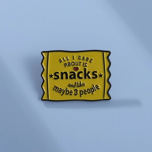 Lustige Legierung Emaille Pin Brosche Snackbeutel Form Humorvoller Slogan Schriftzug Abzeichen Für Denim Jacken Taschen Zubehör Schmuck
