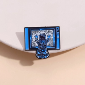 Retro TV Enamel Brooch Horror Film Scene Zinc Alloy Pin Girl Silhouette Badge Vintage Television Lapel Pin For Backpack Clothing