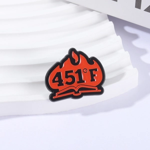 Badge en émail Fahrenheit 451 avec motif de flamme rouge et finition métallique