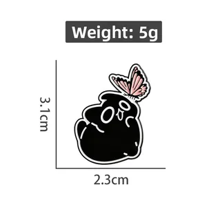 Detailed size chart for black cat cartoon enamel pin with weight and dimensions info