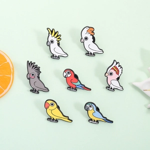 Broche Émaillée de Perroquet de Dessin Animé en Alliage Badge d'Oiseau Épinglette Décorative pour Vêtements Sacs Accessoires Mode