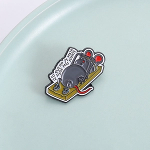 Creative enamel mouse fitness brooch with inspirational text on mint green base