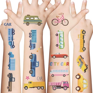 Tatouages temporaires pour enfants avec motifs de voitures et bus colorés mignons