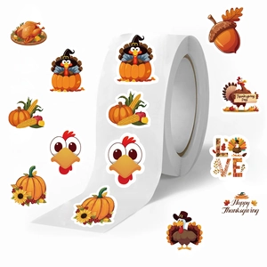 500pcs Thanksgiving sticker roll with turkey and pumpkin motifs for envelope sealing