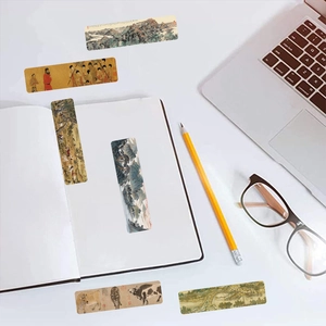 Detailed view of 30 classic Chinese art paper bookmarks in a modern desktop workspace