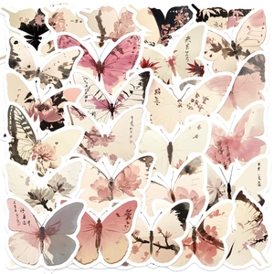 Detalle de pegatinas de mariposas estilo tinta con acentos de caligrafía y bordes blancos