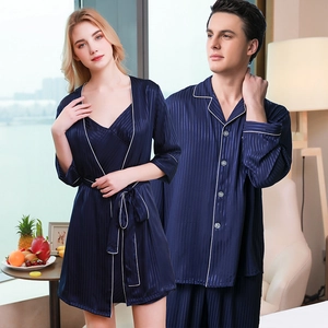 Pyjama de Couple en Satin Rayé Nuisette et Peignoir pour Femme Haut à Manches Longues et Pantalon pour Homme