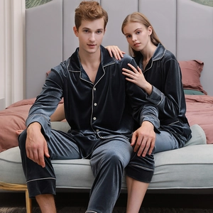 Luxurious Pleuche Pajama Set For Couples Soft Velvet Long Sleeve Top And Bottom Contrast Piping Home Service Pajamas