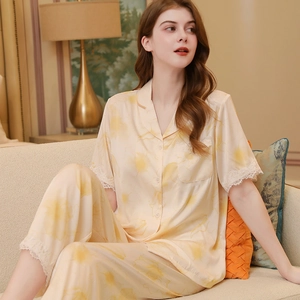 Women Luxurious Satin Pajama Top And Bottom Lapel Short Sleeve Top Long Pants Floral Printed Lace Trim Loungewear Sleepwear