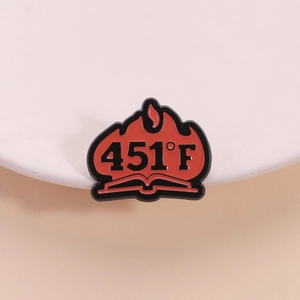 Fahrenheit 451 Épinglette en Émail Littéraire Alliage de Zinc Flamme Livre Badge pour Amoureux des Livres Accessoire Créatif Broche Bijoux Cadeau