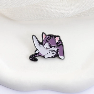 Funny purple striped licking cat enamel pin made of metal for creative clothing decor