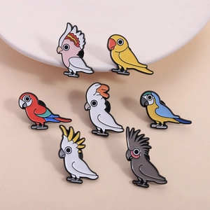 Cartoon Papegaai Emaille Pin Kleurrijke Vogel Brosje Zinklegering Schattig Dier Badge Voor Kleding Tas Dames Heren Sieraden