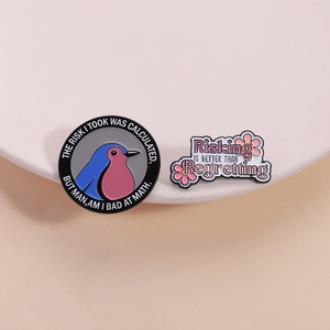 Broches en émail à fleurs roses et motif d'oiseau pour vêtements et sacs