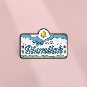 Broche en Alliage de Zinc Émaillé Slogan Start With Bismillah Badge Paysage Nuage Dessin Animé pour Vêtements Sacs Bijoux